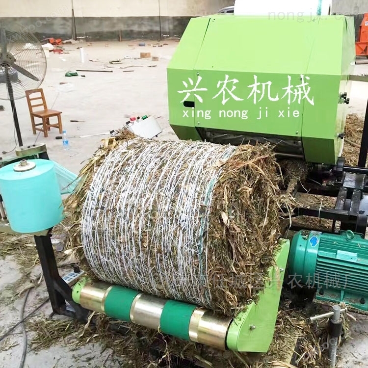 河南秸秆粉碎打捆机 冬储饲料包膜机图片